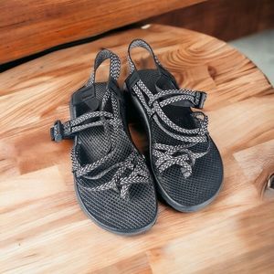 Chaco Black Sandals 🤍